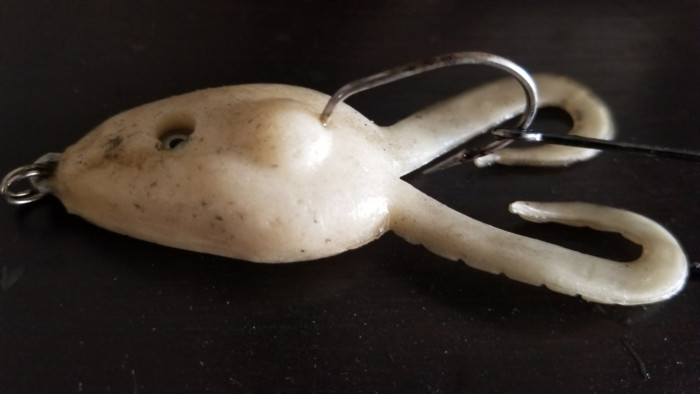 This is a Tom Mann's Frog. I would add a scampy to the stinger Hook for a larger profile and weight.